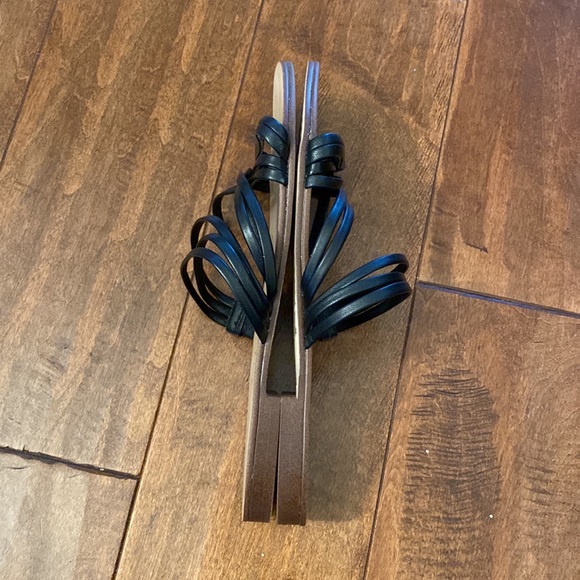 Splendid Black Strappy Sandals Sz 6.5 - Picture 5 of 8